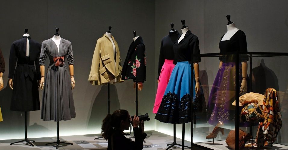Exposição mostra moda dos anos 50